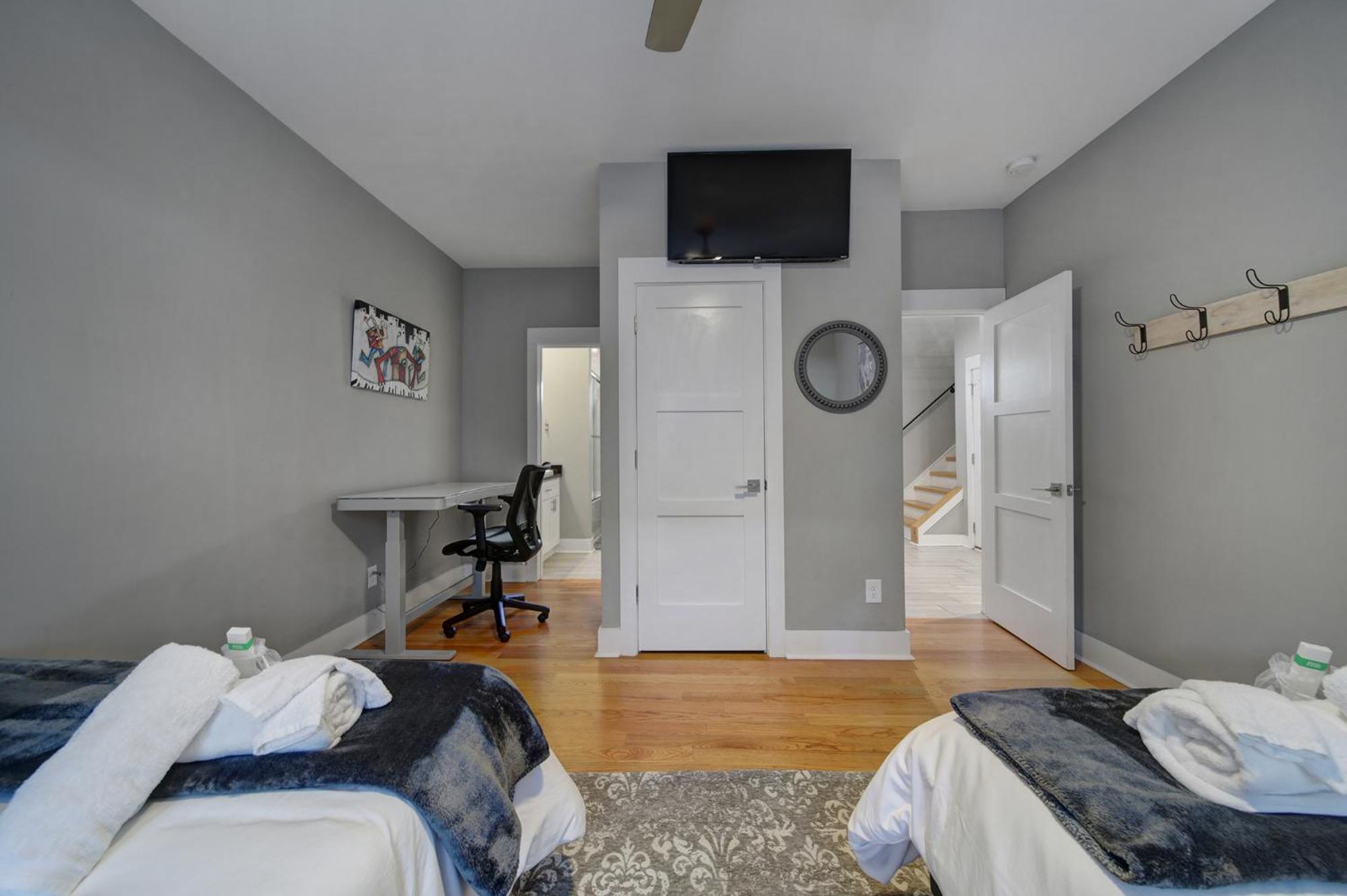 906 Westbrook B City Views Rooftop Hot Tub And Short Walk To Stadium Charlotte Eksteriør billede